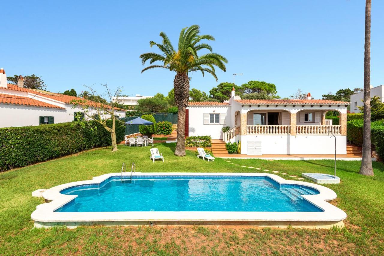 Villa Sur Binisafua Екстериор снимка