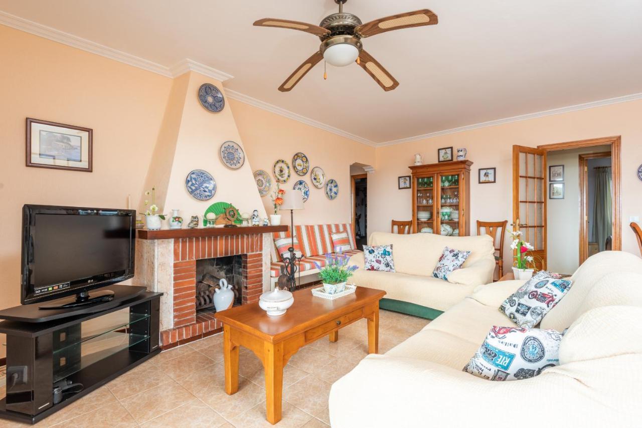 Villa Sur Binisafua Екстериор снимка